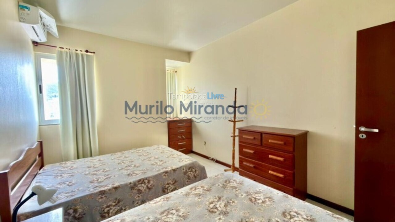 Apartamento para alquiler de vacaciones em Governador Celso Ramos (Praia de Palmas)