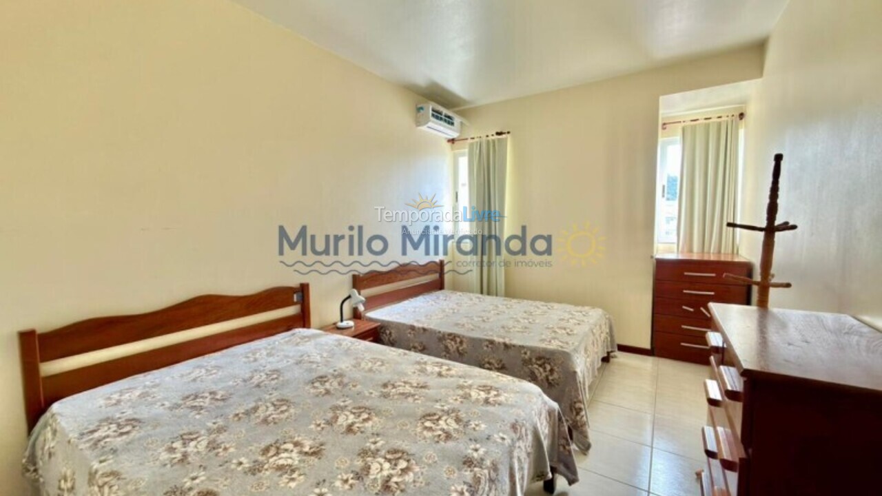 Apartamento para alquiler de vacaciones em Governador Celso Ramos (Praia de Palmas)