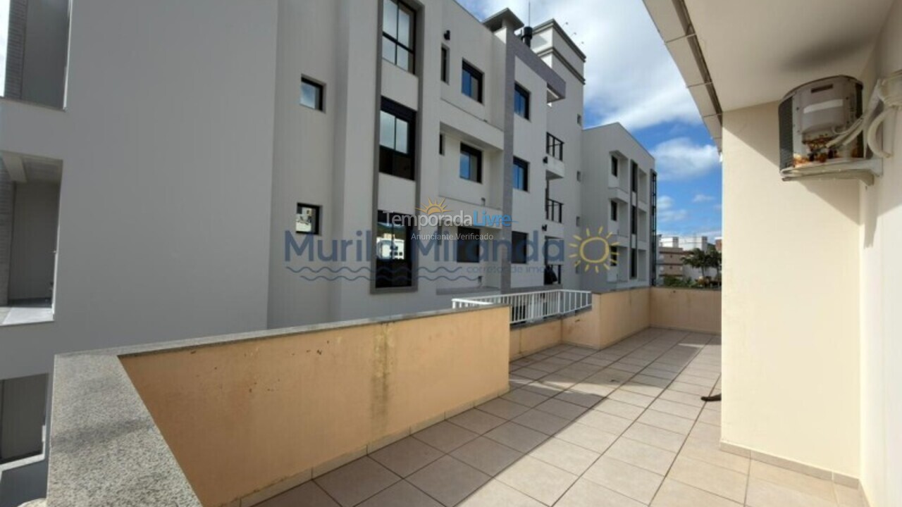 Apartamento para alquiler de vacaciones em Governador Celso Ramos (Praia de Palmas)