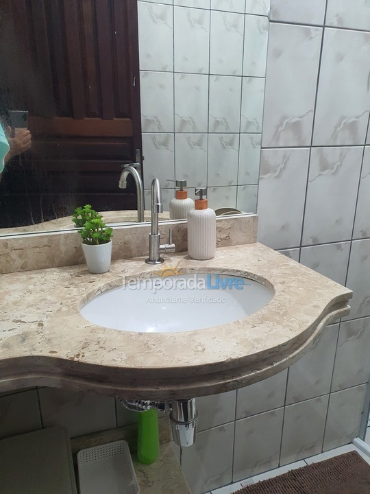 Apartamento para aluguel de temporada em Ubatuba (Maranduba)