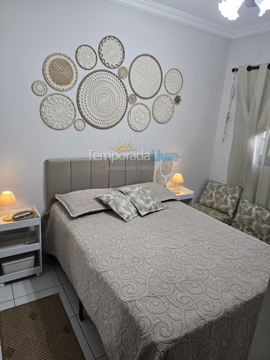 Apartamento para aluguel de temporada em Ubatuba (Maranduba)