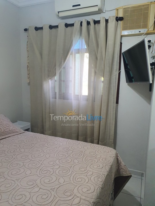 Apartamento para aluguel de temporada em Ubatuba (Maranduba)