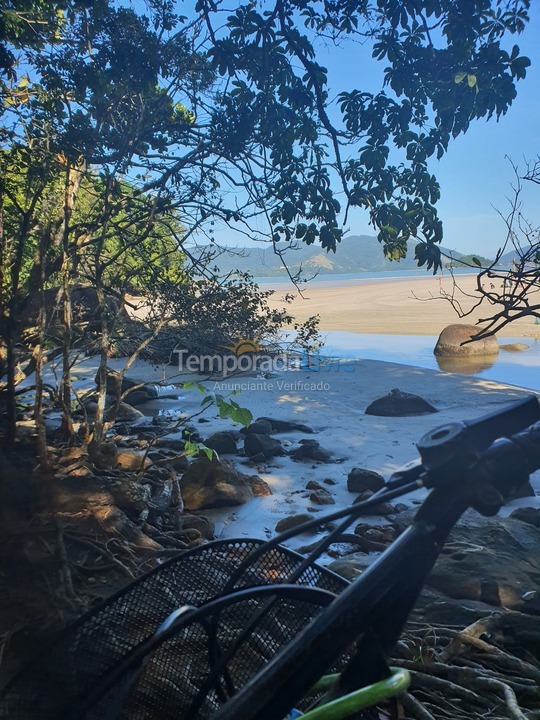 Apartamento para aluguel de temporada em Ubatuba (Maranduba)