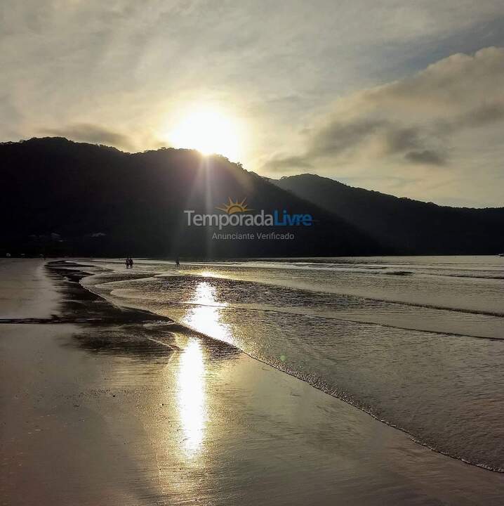 Apartamento para aluguel de temporada em Ubatuba (Maranduba)