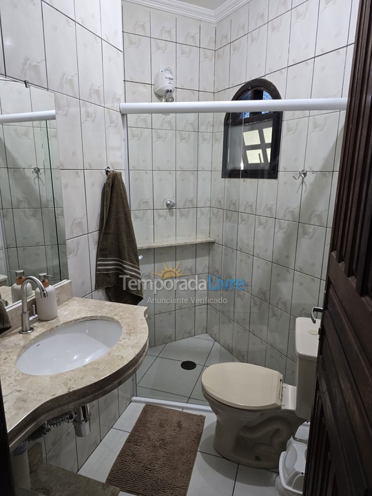 Apartamento para aluguel de temporada em Ubatuba (Maranduba)