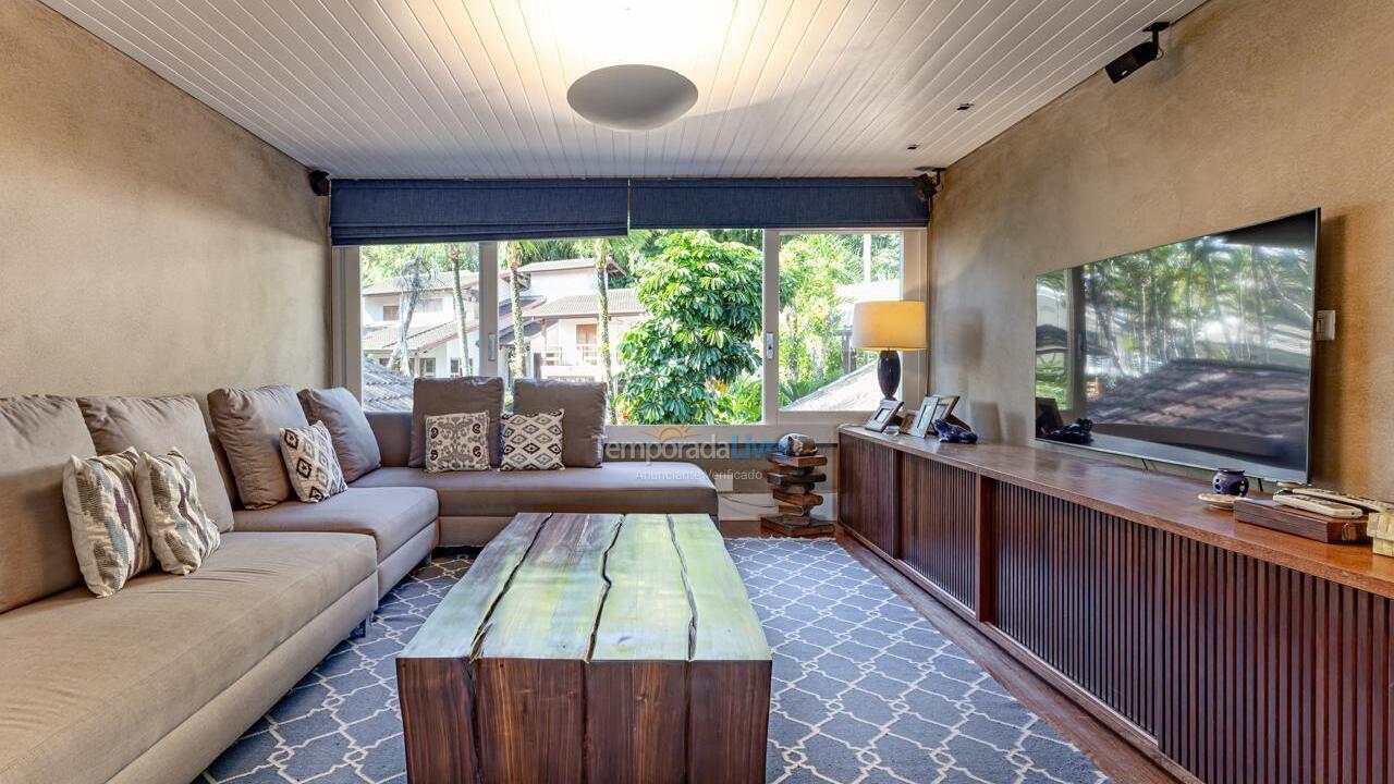 House for vacation rental in São Sebastião (Praia da Baleia)