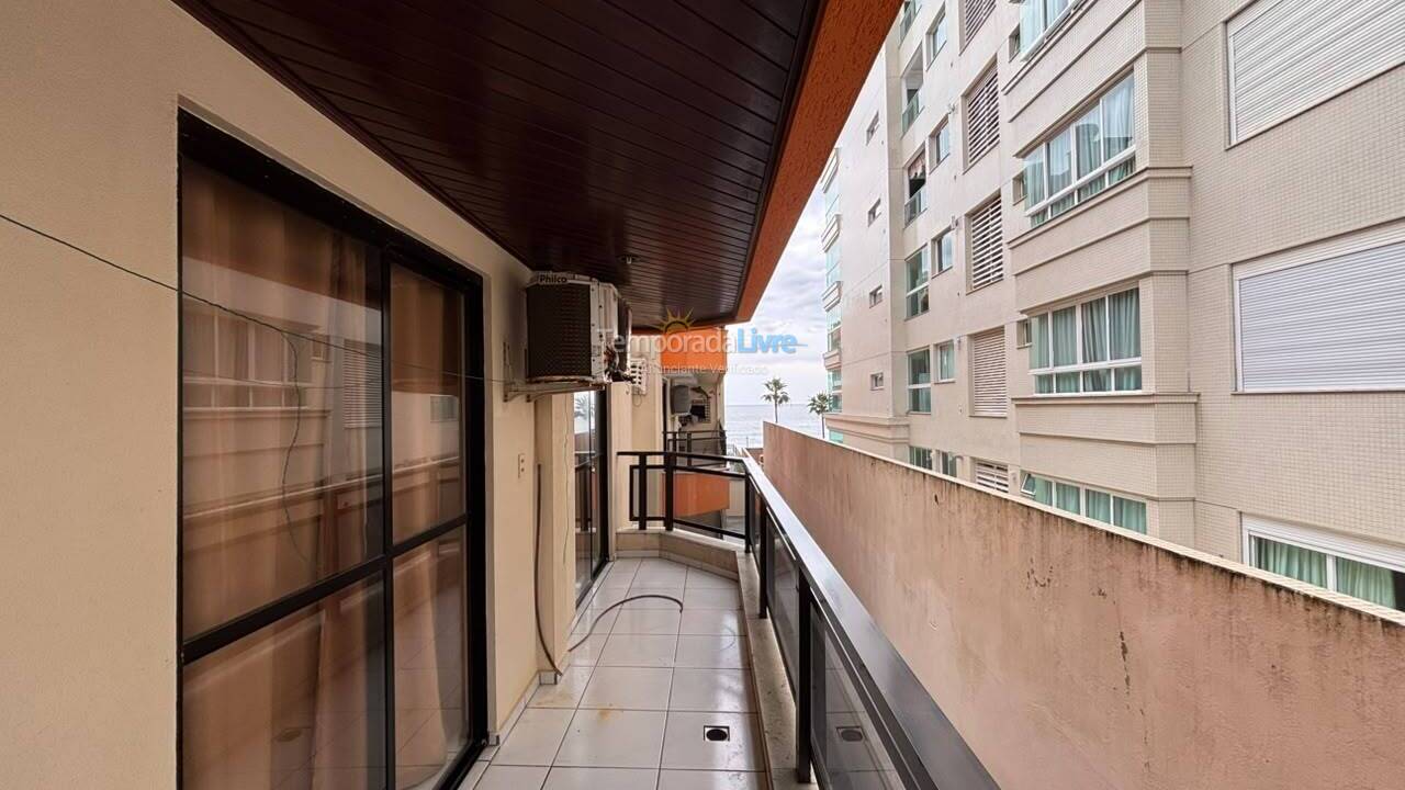 Apartment for vacation rental in Itapema (Meia Praia)