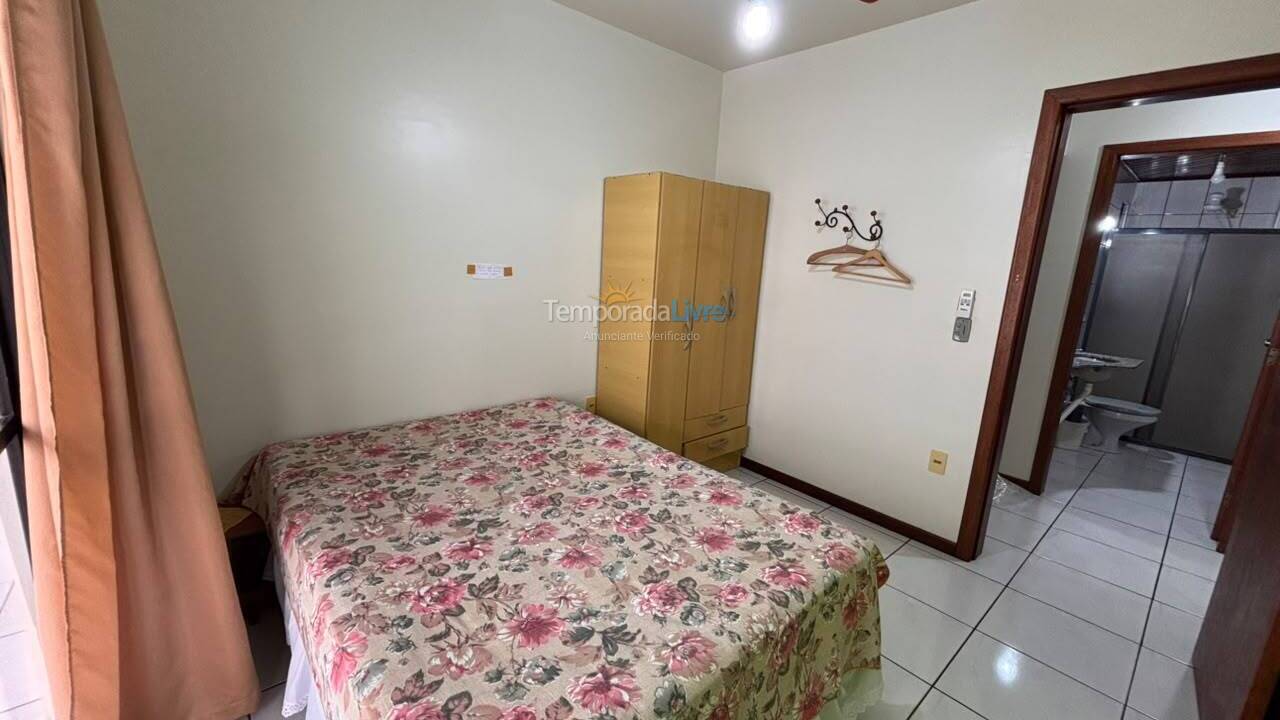 Apartment for vacation rental in Itapema (Meia Praia)