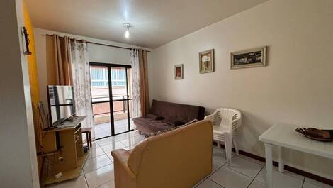 The apartment sleeps 8 people.