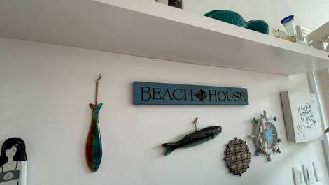 Uma casa familiar em Juquehy - a menos de 80 metros da praia