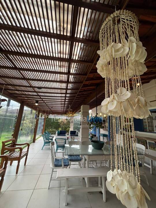 Casa para aluguel de temporada em São Sebastião (Juquehy)