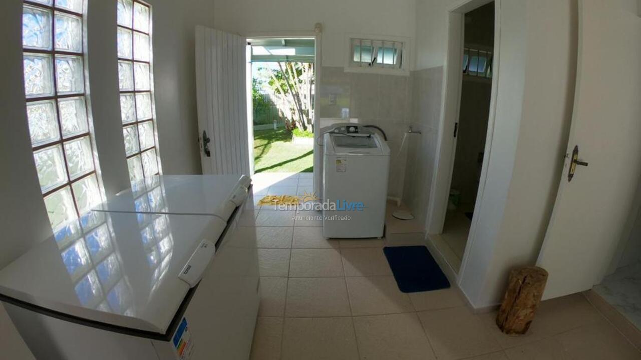 Casa para aluguel de temporada em Governador Celso Ramos (Praia de Palmas)