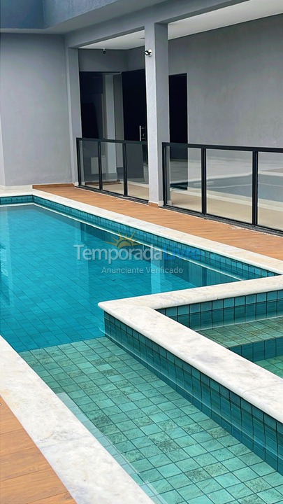 Casa para aluguel de temporada em Bertioga (Condominio Morada da Praia)