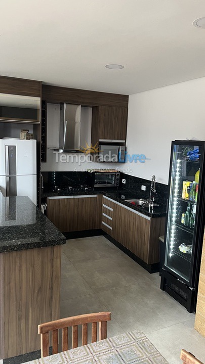 Casa para aluguel de temporada em Bertioga (Condominio Morada da Praia)