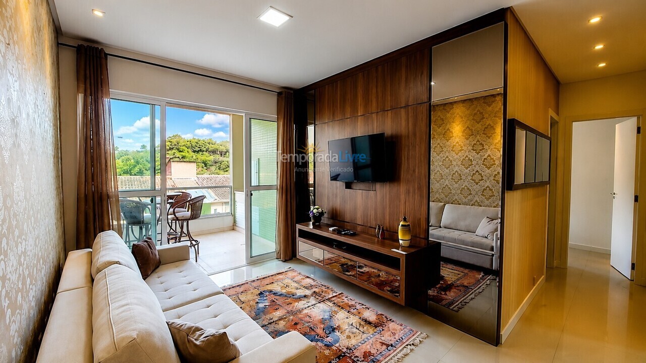 Apartamento para aluguel de temporada em Bombinhas (Praia de Bombinhas)