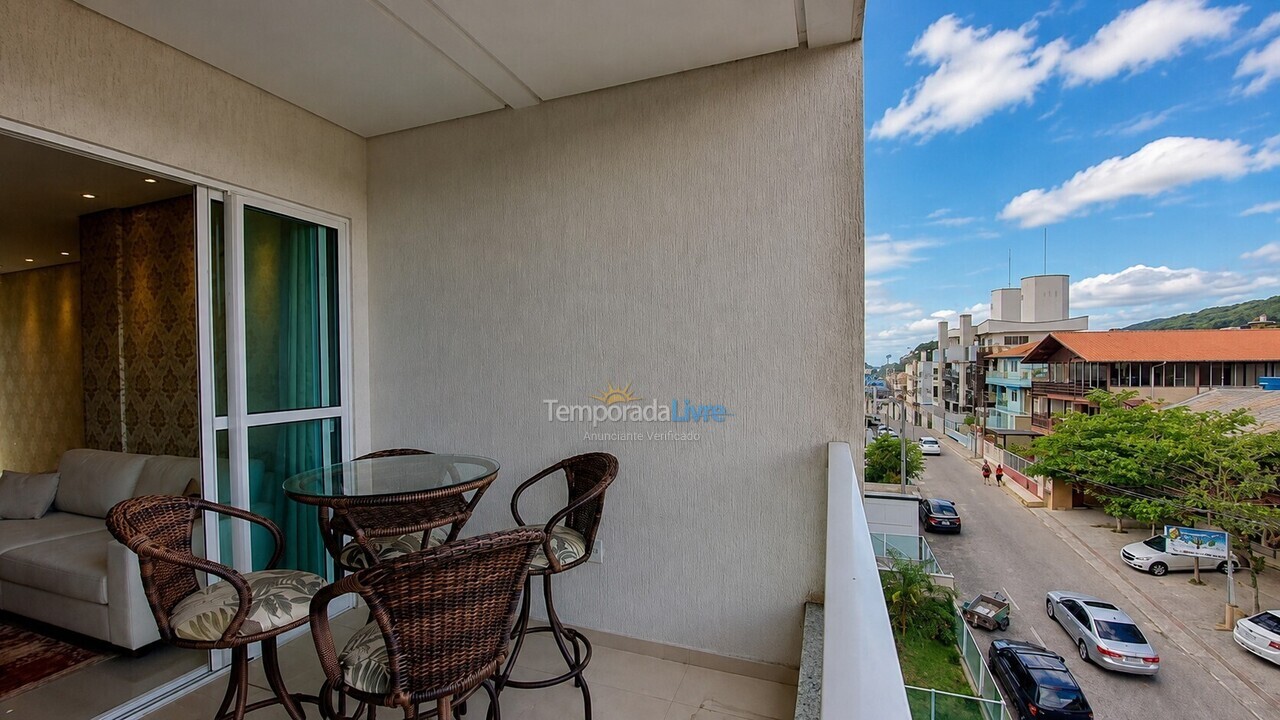 Apartamento para aluguel de temporada em Bombinhas (Praia de Bombinhas)