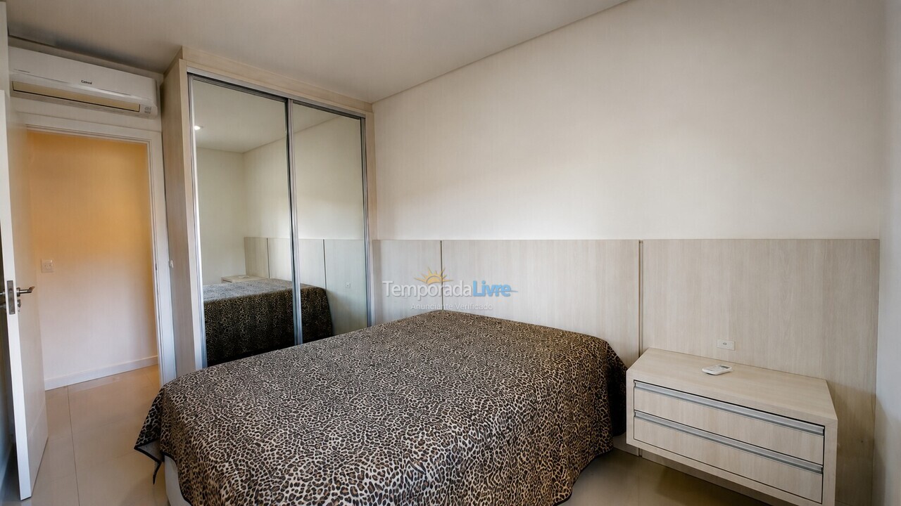 Apartamento para aluguel de temporada em Bombinhas (Praia de Bombinhas)