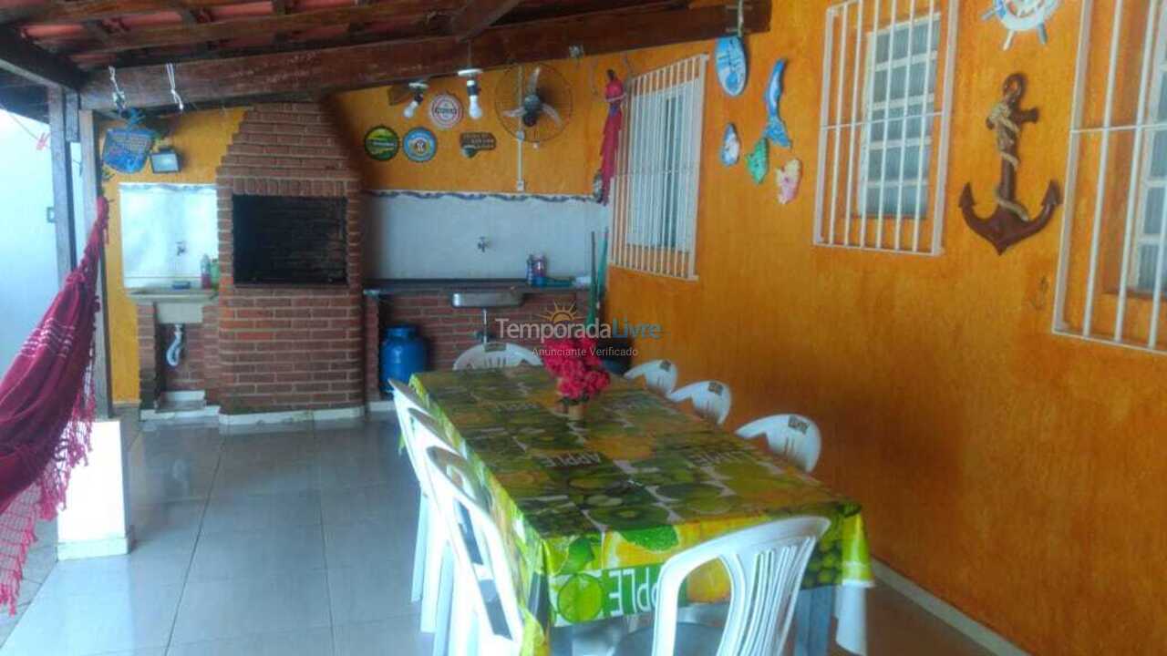 Casa para aluguel de temporada em Caraguatatuba (Martin de Sá)