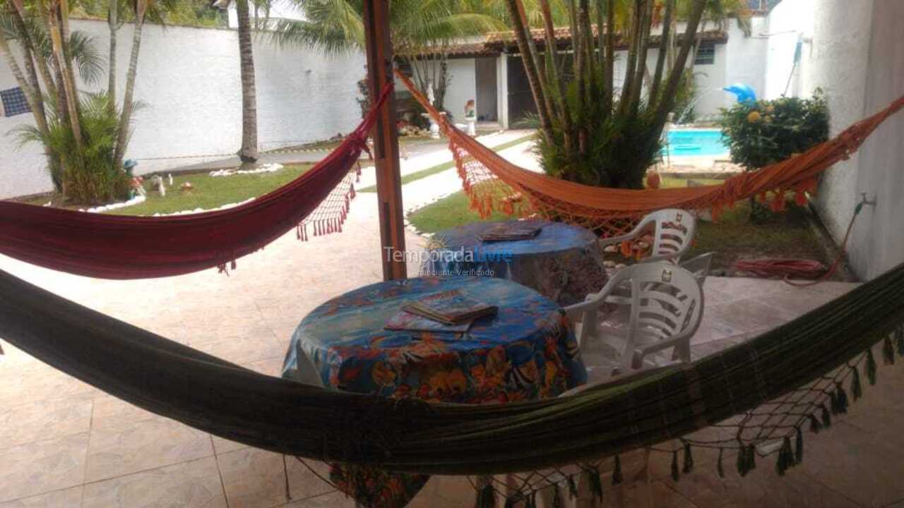 Casa para aluguel de temporada em Caraguatatuba (Martin de Sá)