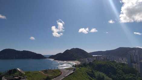 Apartamento para alugar em Guarujá - Astúrias