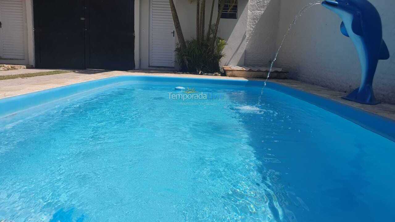 Casa para aluguel de temporada em Caraguatatuba (Martin de Sá)