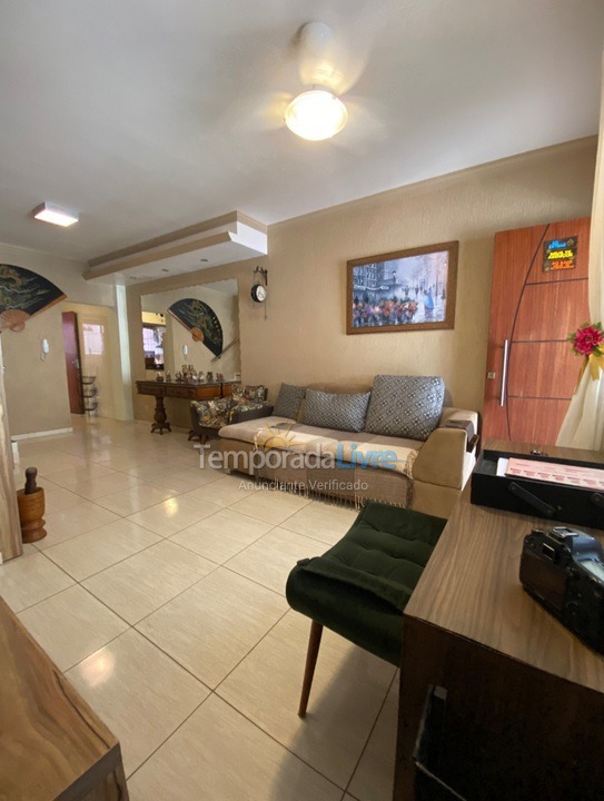 Casa para alquiler de vacaciones em Caratinga (Monte Verde)