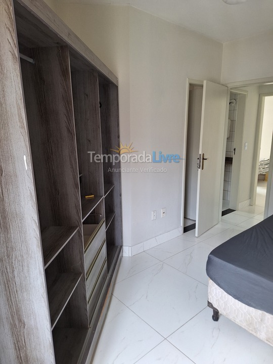 Apartment for vacation rental in Guarapari (Praia do Morro)