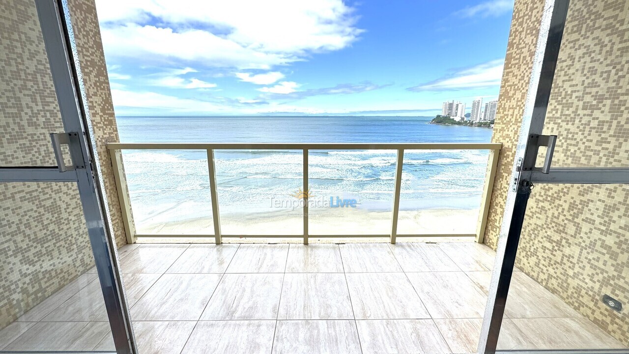 Apartment for vacation rental in Guarujá (Pitangueiras)