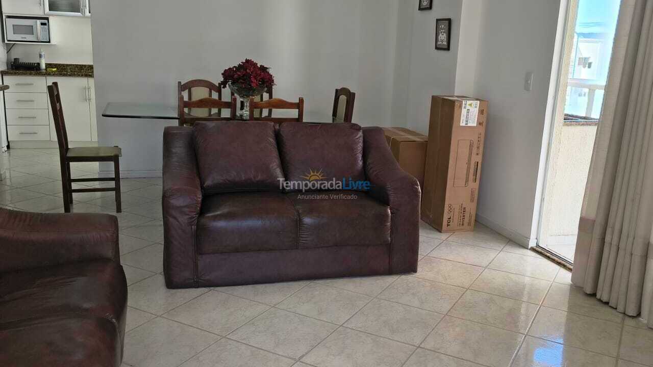 Apartamento para aluguel de temporada em Itapema (Meia Praia)