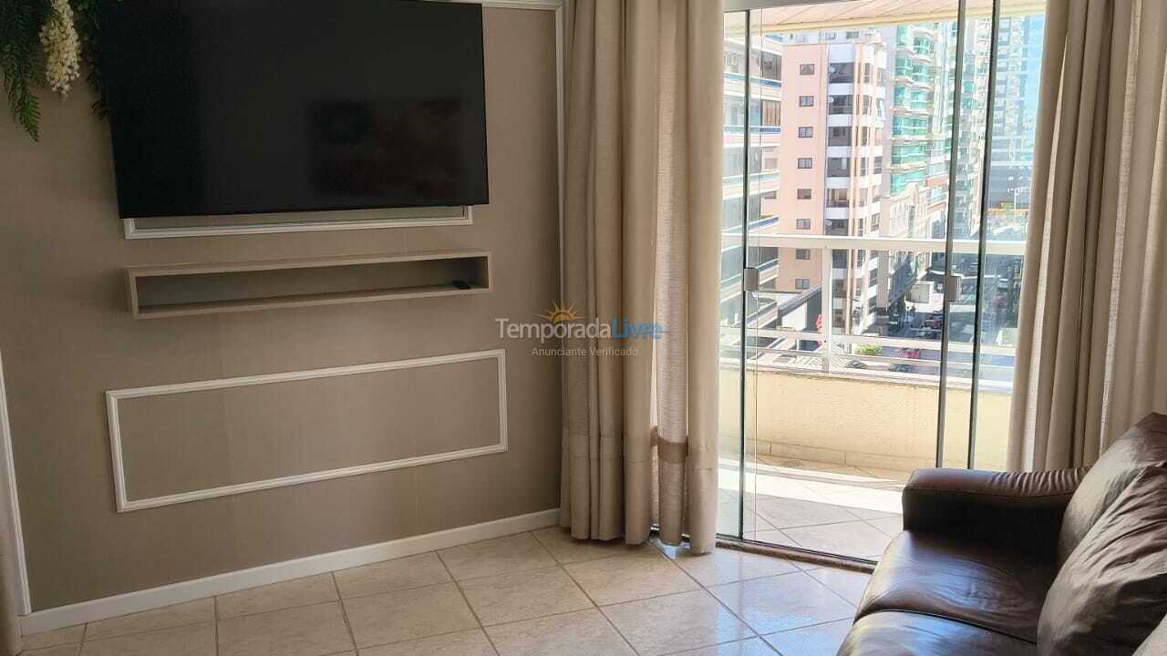 Apartamento para aluguel de temporada em Itapema (Meia Praia)