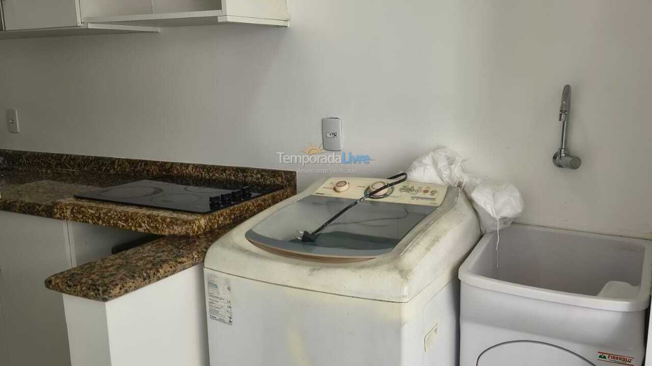 Apartamento para aluguel de temporada em Itapema (Meia Praia)
