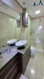 HERMOSO APARTAMENTO - REFORMADO!!! UBICACIÓN PRIVILEGIADA
