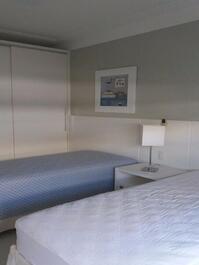 Apartamento en condominio frente al mar