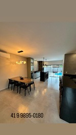 Triplex com Piscina Aquecida + 5 Ar Condicionado