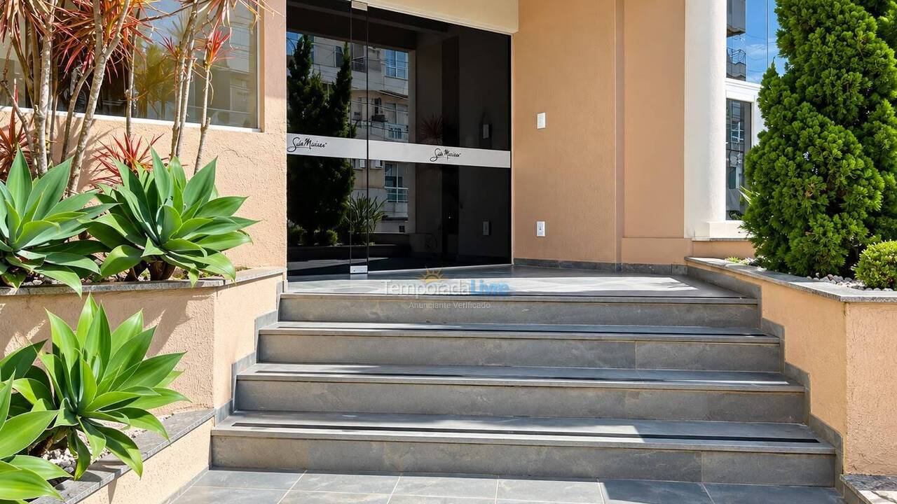 Apartamento para aluguel de temporada em Bombinhas (Praia de Bombas)