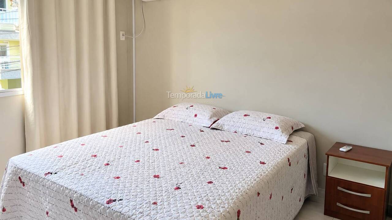 Apartamento para aluguel de temporada em Bombinhas (Praia de Bombas)