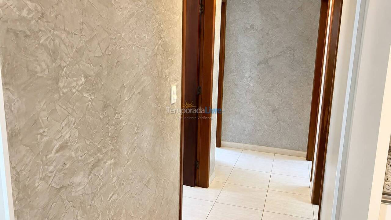 Apartamento para aluguel de temporada em Bombinhas (Praia de Bombas)