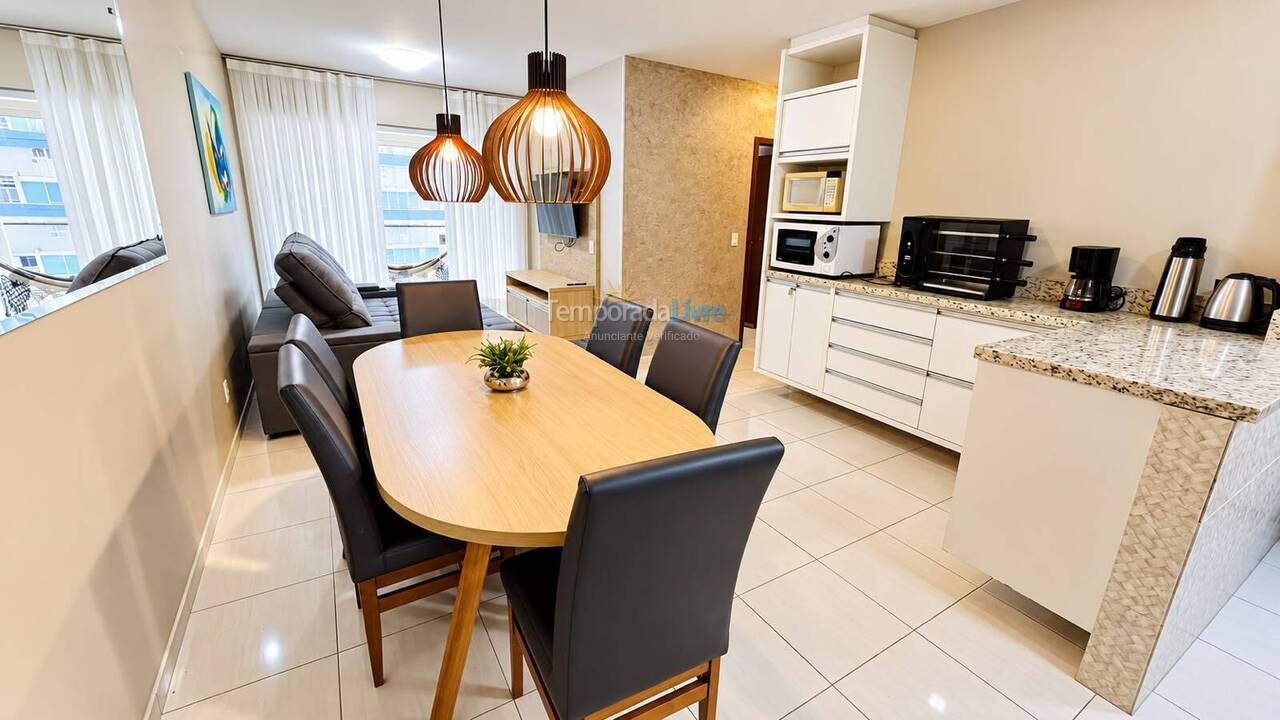 Apartamento para aluguel de temporada em Bombinhas (Praia de Bombas)