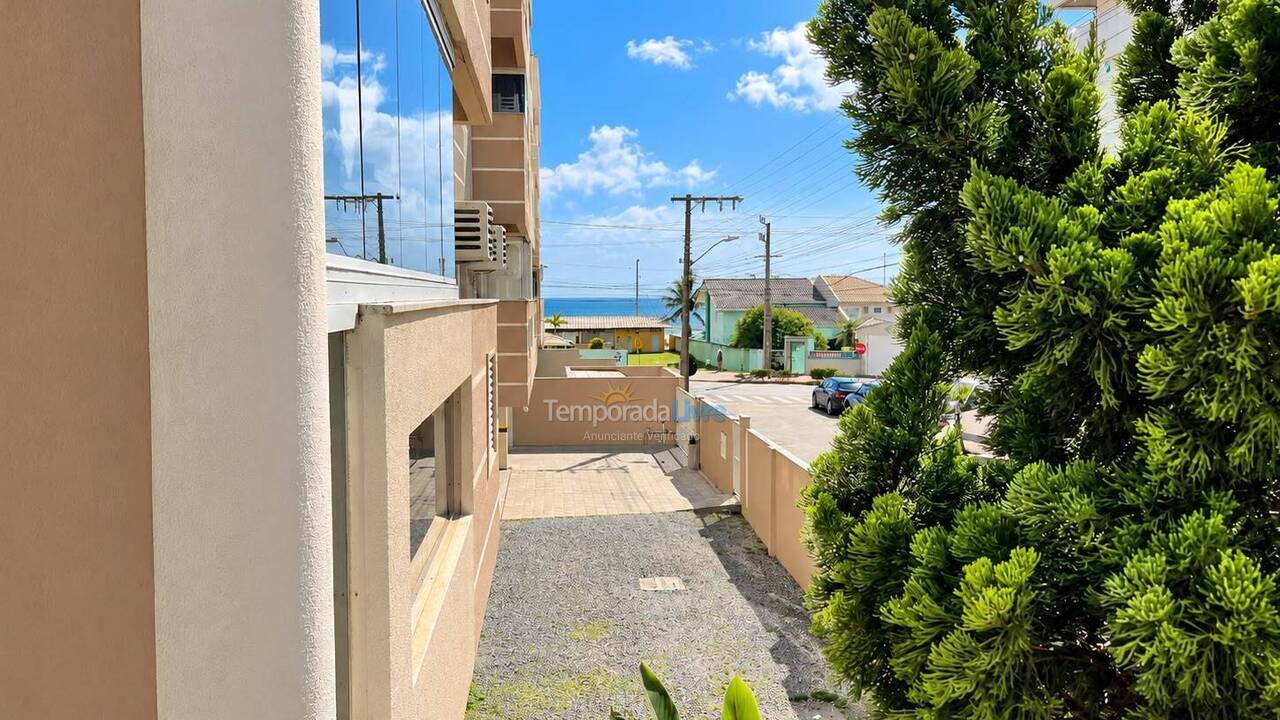 Apartamento para aluguel de temporada em Bombinhas (Praia de Bombas)