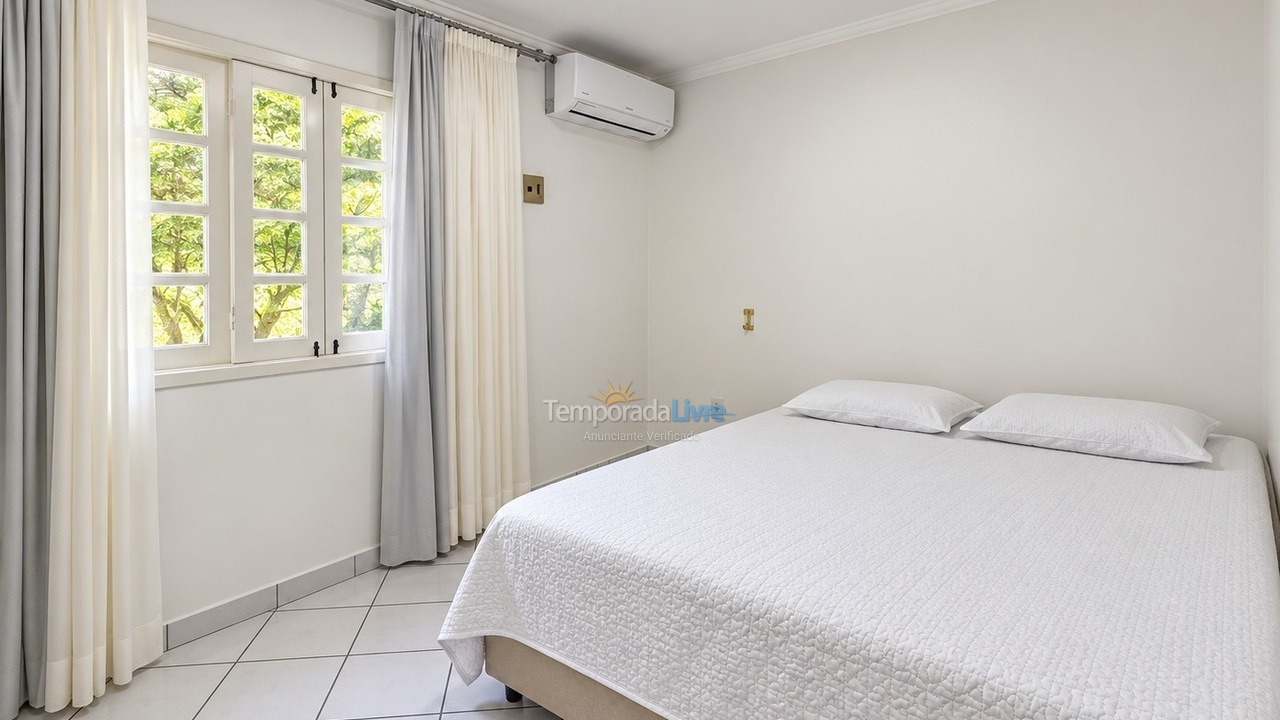Casa para aluguel de temporada em Porto Seguro (Arraial Dajuda São Francisco)