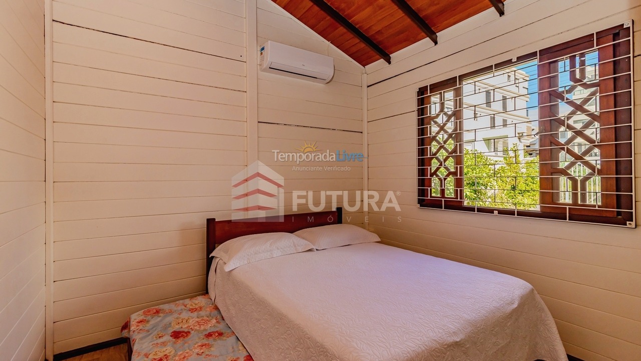 Casa para alquiler de vacaciones em Bombinhas (Mariscal)