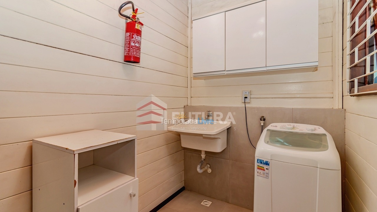 Casa para alquiler de vacaciones em Bombinhas (Mariscal)