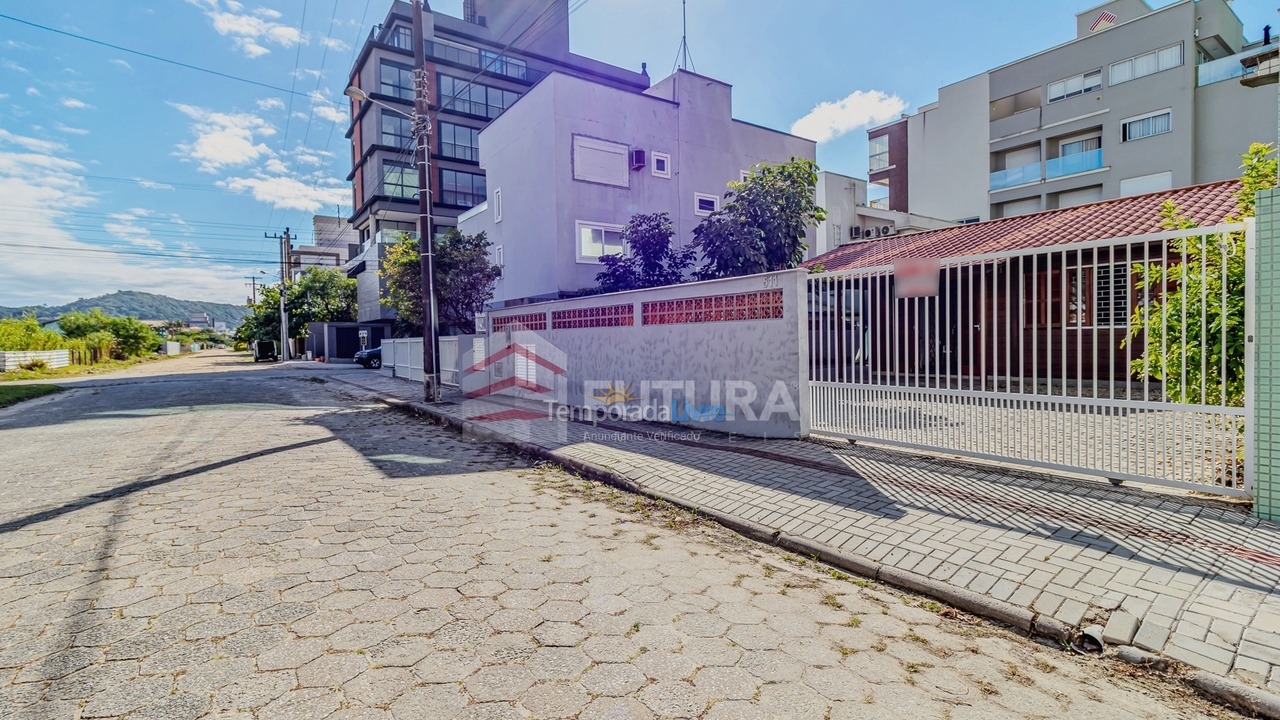 Casa para alquiler de vacaciones em Bombinhas (Mariscal)