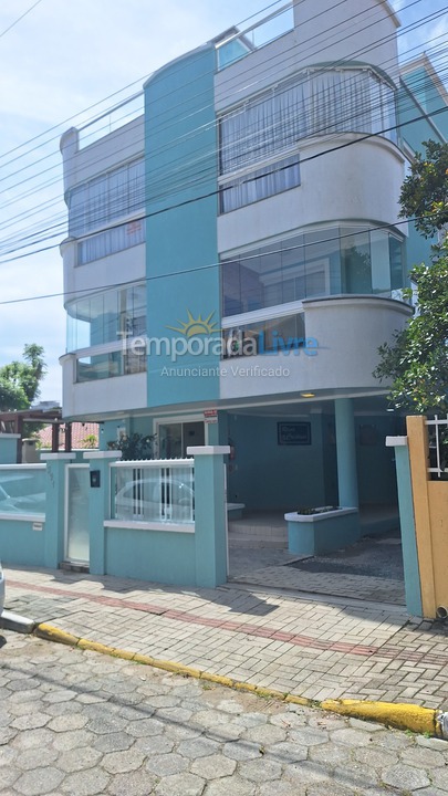 Apartamento para aluguel de temporada em Bombinhas (Praia de Bombinhas)