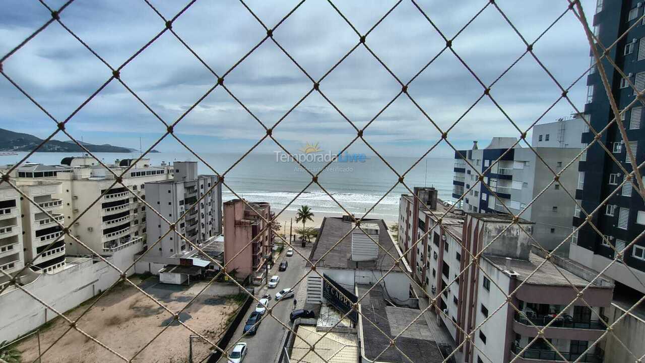 Apartamento para aluguel de temporada em Itapema (Meia Praia)