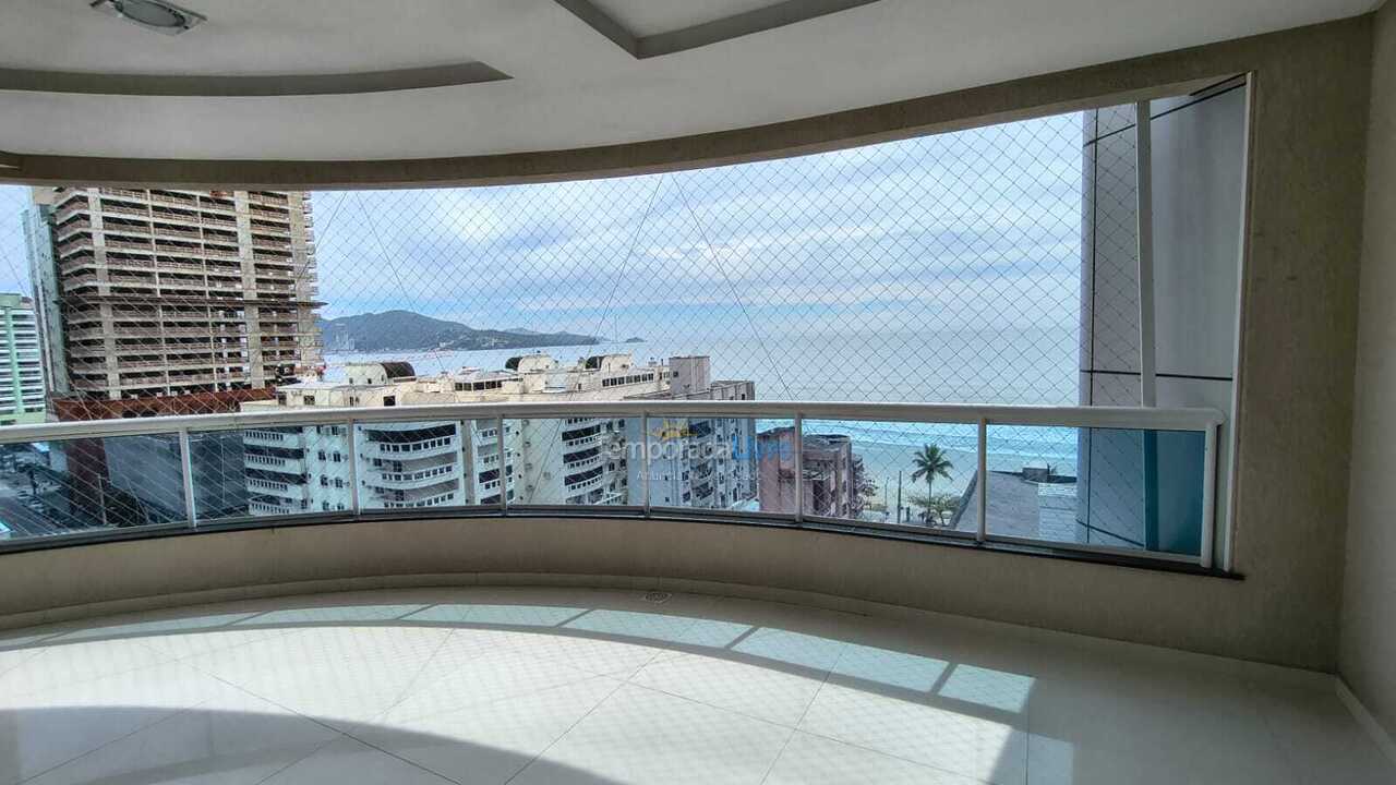 Apartamento para aluguel de temporada em Itapema (Meia Praia)