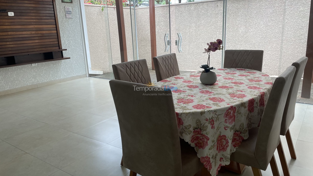 Casa para aluguel de temporada em Foz do Iguaçu (Vila A)