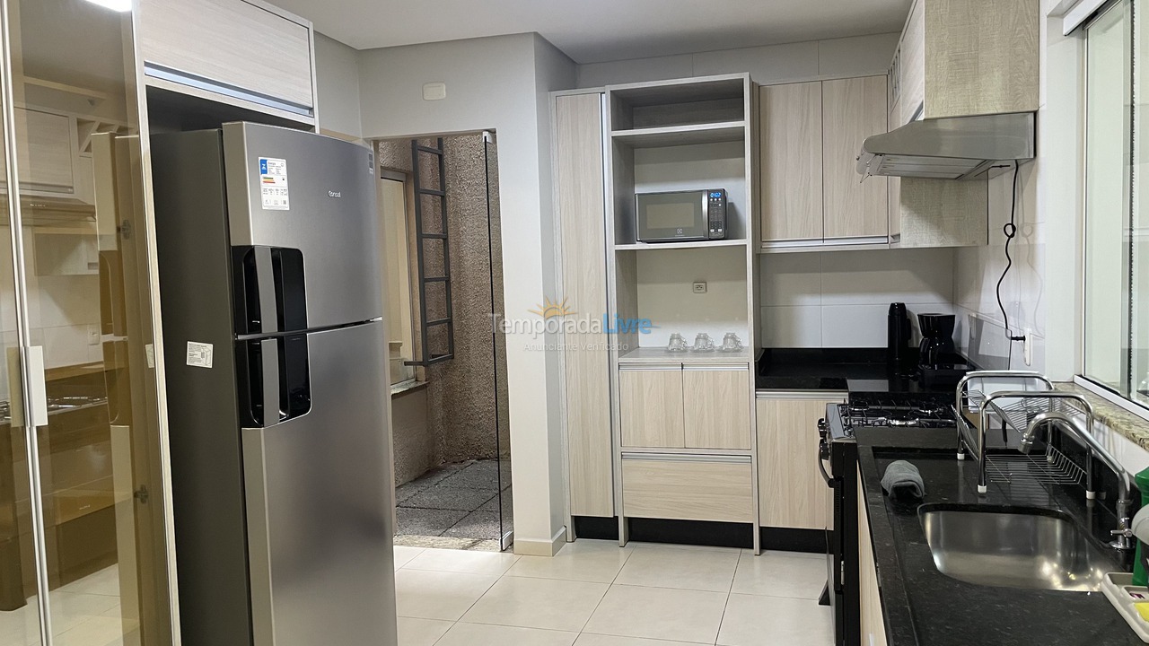 Casa para aluguel de temporada em Foz do Iguaçu (Vila A)