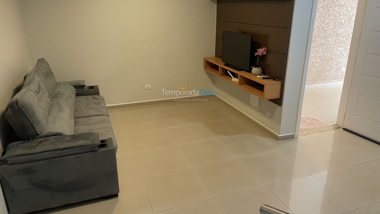 Casa para aluguel de temporada em Foz do Iguaçu (Vila A)