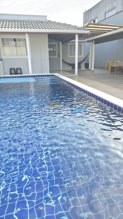 Casa para aluguel de temporada em Ubatuba (Maranduba)